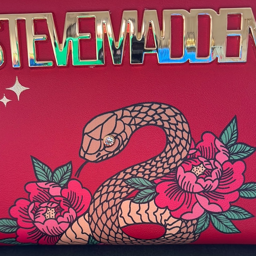 *RARE* Steve Madden Bevelyn Red Snake Wristlet Wallet Year of the Snake - Picture 4 of 12